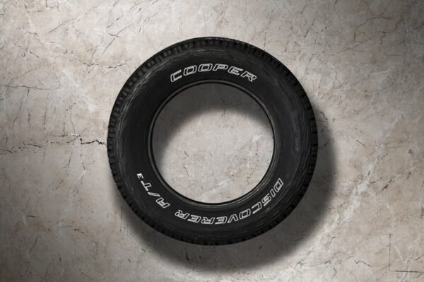 Project Kahn 265/65/18 Cooper Discoverer at/3 Sport Tire for Land Rover Defender (1991-2016)