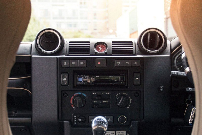 Project Kahn Churchill Time Clock Fascia for Defender 90/110 - Image 2