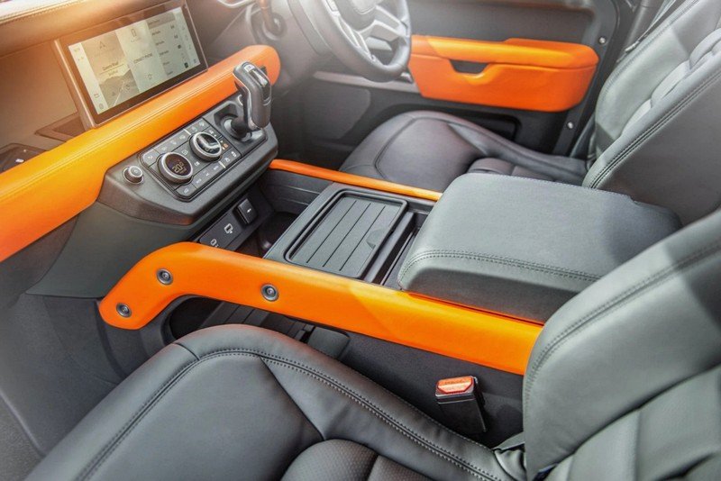 Land Rover Defender 110 (2020–Present) Environment 3: Middle and Lower Interior – Volcanic Orange By CTC - Image 5