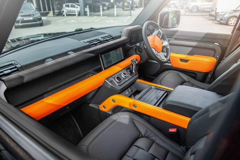 Project Kahn Environment 3: Middle & Lower Interior for 2020+ Defender 90