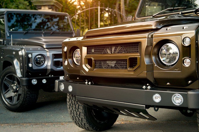 Chelsea Truck Company Front Bumper with Lights for Defender 90/110 - Image 5