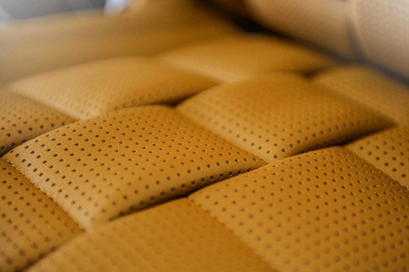 Project Kahn Comfort Leather Interior - Volcanic Yellow for 2020+ Defender 90 - Image 6