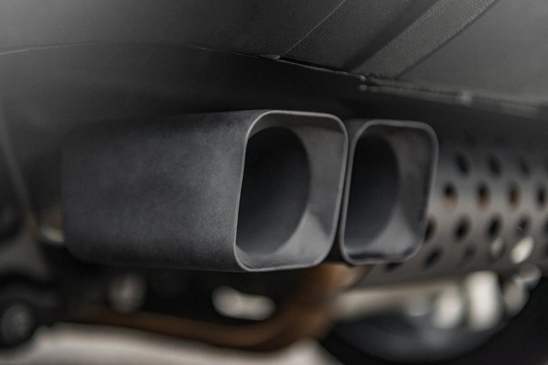 Project Kahn Quad Exhaust System for 2020+ Defender 110 P400 3.0 Petrol - Image 3