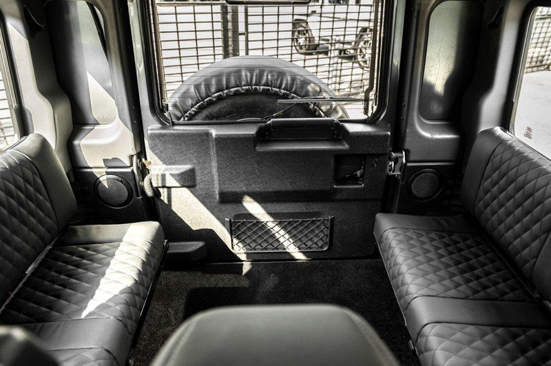 Project Kahn Rear Bench Conversion for Defender 90 - Image 3