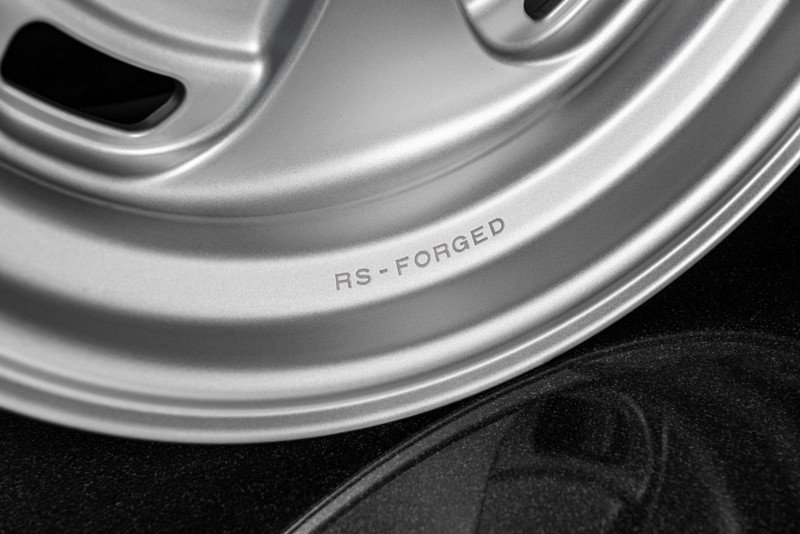 Project Kahn Rostyle Inspired RS-Forged Alloy Wheels - 9x18" RS-Forged Matt Silver for Defender 90/110 - Image 6