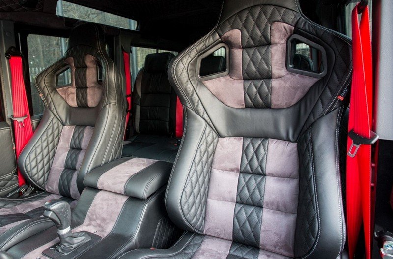 Project Kahn Seat Belts for Defender 90/110 - Image 2