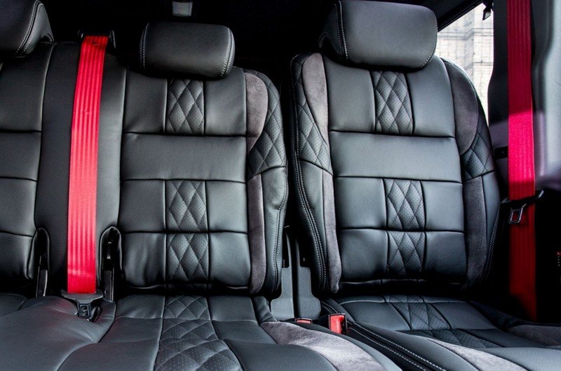 Project Kahn Seat Belts for Defender 90/110 - Image 6