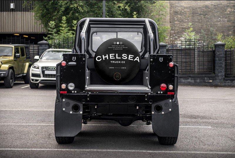 Chelsea Truck Company Crosshair Exhaust System for Defender 110 - Image 6