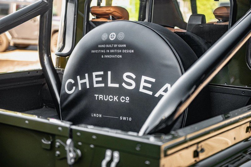 Project Kahn Double Cab Pickup Tailored Conversion for Defender 110 - Image 7