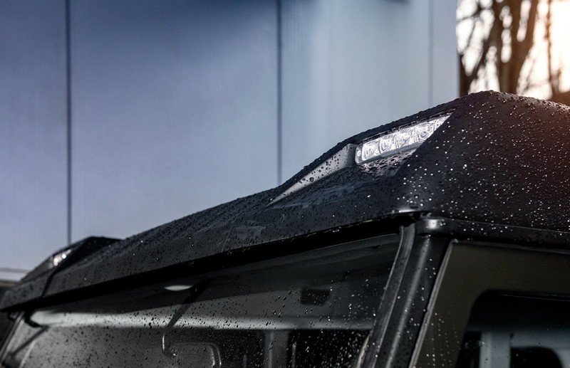 Chelsea Truck Company Front Roof Shield with Integrated LED Lights for Defender 90/110 - Image 9