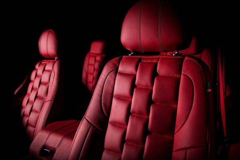 Project Kahn Comfort Leather Interior for Defender 110 - Image 4