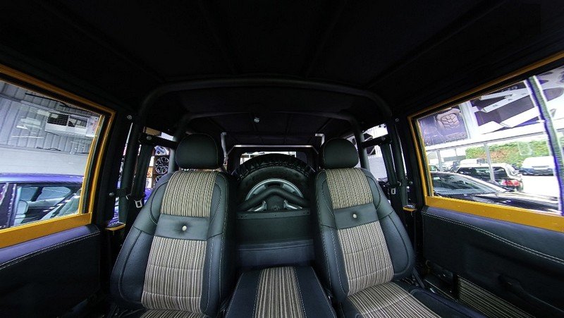 Project Kahn Pickup Leather Interior 360° Tour (Black & Chocolate) for Defender 90
