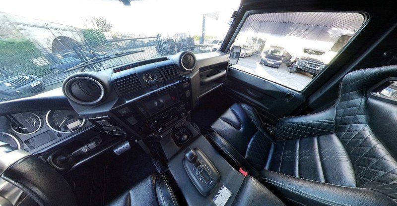 Project Kahn Pickup Leather Interior 360° Tour for Defender 90 - Image 3