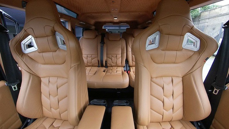 Project Kahn Sports Leather Interior 360° Tour for Defender 110