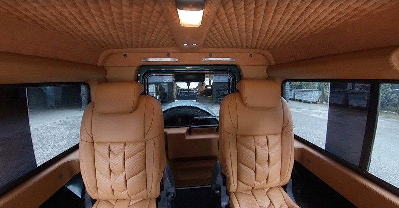 Project Kahn Sports Leather Interior 360° Tour for Defender 110 - Image 10