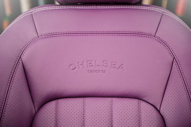 Project Kahn Comfort Leather Interior - Volcanic Pink for 2020+ Defender 110 - Image 6