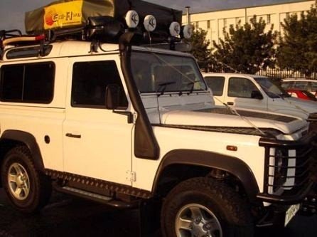 Front Runner Sill Protector / Black for Land Rover Defender 90 (1983-2016) - Image 9