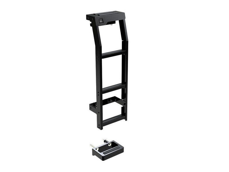 Front Runner Ladder for Defender 90/110 - Image 5