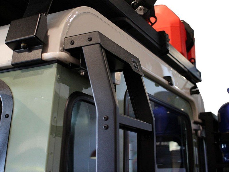 Front Runner Ladder for Defender 90/110 - Image 4