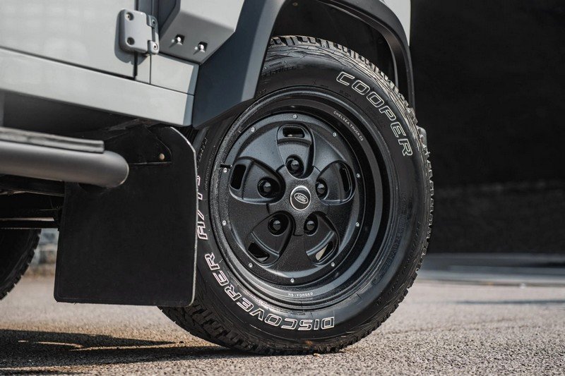 Project Kahn Rostyle Inspired RS-Forged Alloy Wheels - 9x20" 3D Texture Paint for Defender 90/110 - Image 2