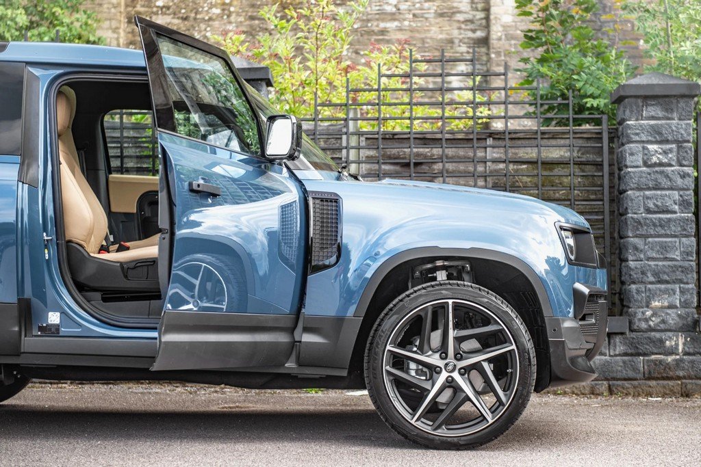 Project Kahn Type 52 RS-Forged - 10x23” Black Diamond Cut for 2020+ Defender 90/110/130 - Image 11