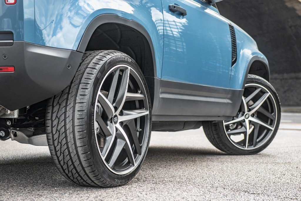 Project Kahn Type 52 RS-Forged - 10x23” Black Diamond Cut for 2020+ Defender 90/110/130 - Image 15