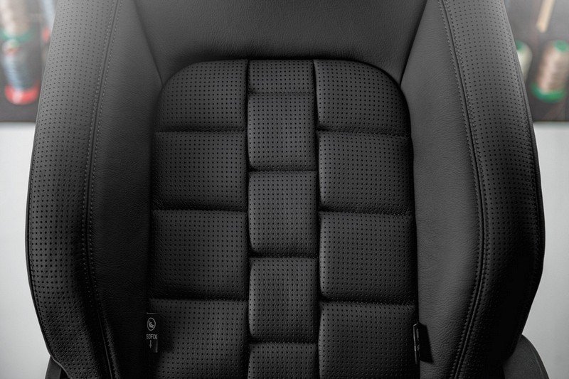 Project Kahn Comfort Leather Interior - Volcanic Black for 2020+ Defender 90 - Image 4