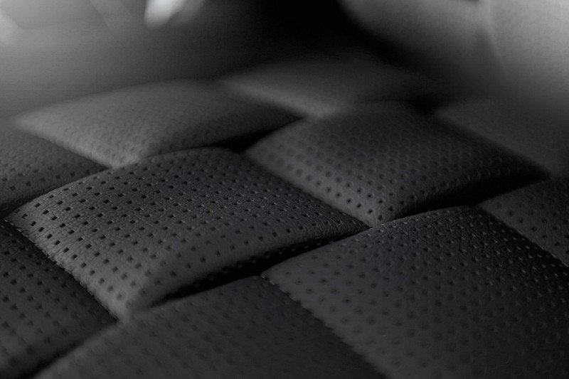 Project Kahn Comfort Leather Interior - Volcanic Black for 2020+ Defender 90 - Image 6