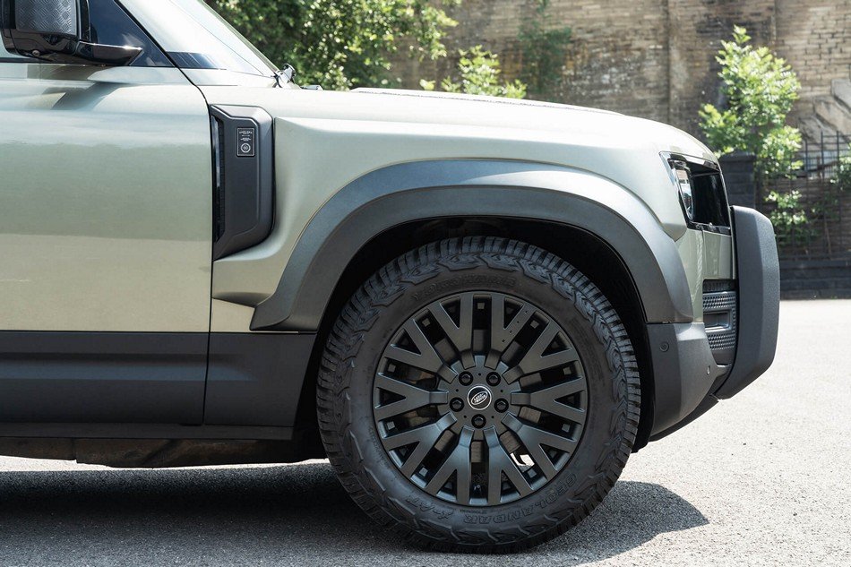 Project Kahn RS - 9x20” Satin Black for 2020+ Defender 90/110/130 - Image 3