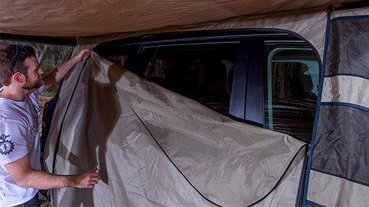 Deluxe Awning Room with Floor for 2020+ Defender 90/110/130 - Image 5