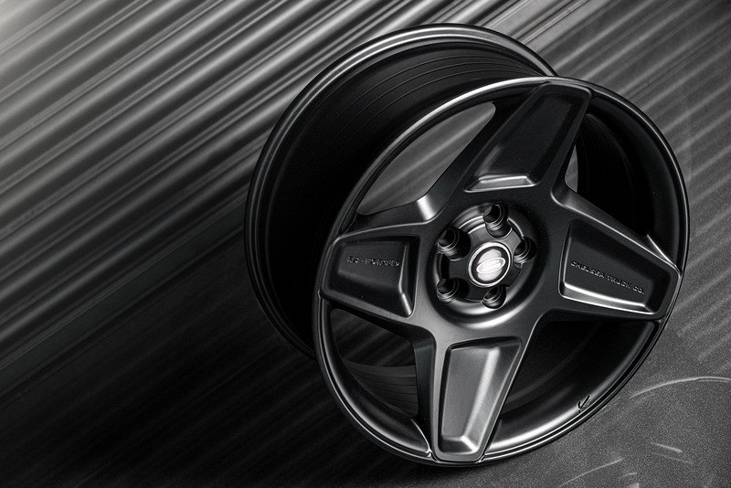 Project Kahn Mondial Heavy Duty - 9.5x20” Satin Black for 2020+ Defender 90/110/130 - Image 12