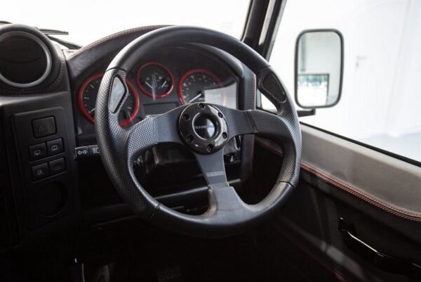 MOMO Jet Steering Wheel - 350mm for Land Rover Defender