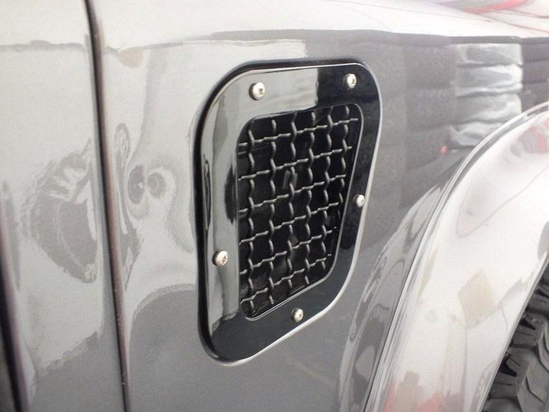 URBAN Truck Crosswire Side Vent for Land Rover Defender - Image 2