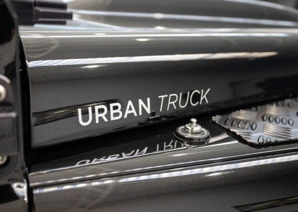 URBAN Truck Decal for Land Rover Defender