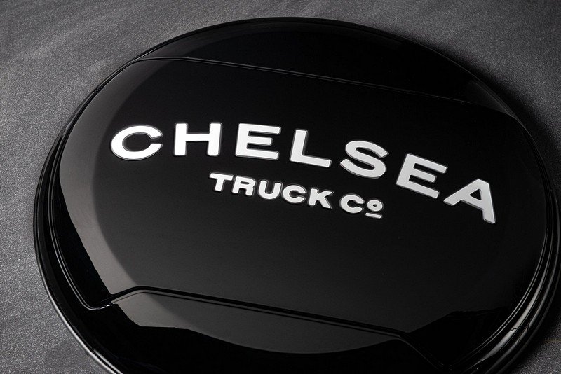 Project Kahn Coconut Lettering for Chelsea Truck Company Hard Spare Wheel Cover for 2020+ Defender 90/110/130 - Image 5