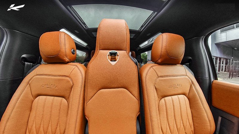 Project Kahn Comfort Leather Interior 360° - Volcanic Yellow Tour for 2020+ Defender 90