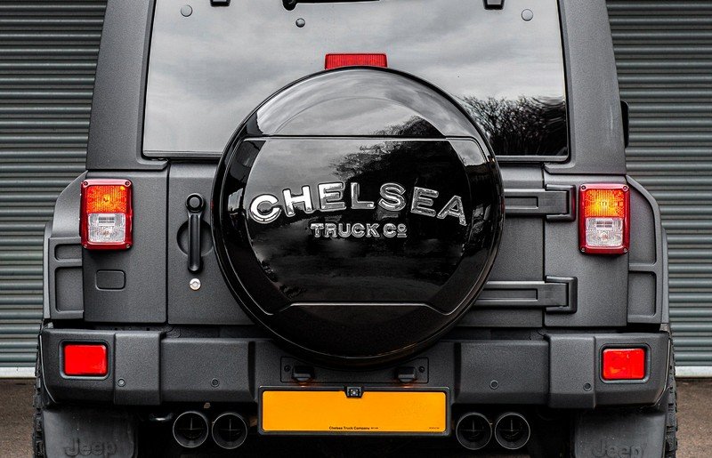 Project Kahn Mirror Lettering for Chelsea Truck Company Hard Spare Wheel Cover for 2020+ Defender 90/110/130 - Image 14
