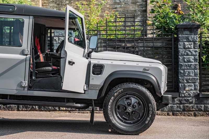 Project Kahn Rostyle Inspired RS-Forged Alloy Wheels - 9x20" 3D Texture Paint for Defender 90/110 - Image 10