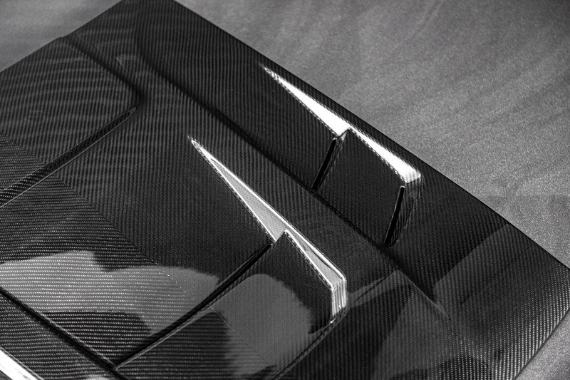 Project Kahn Exposed Carbon Bonnet Vent (Matte) for 2020+ Defender 90/110/130 - Image 12