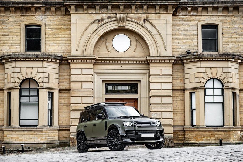 Chelsea Truck Company Exposed Carbon Vented Bonnet for 2020+ Defender 90/110/130 - Image 12