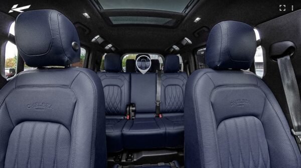 CTC 7 Seats Comfort Leather Interior 360° - Volcanic Blue Tour for 2020+ Defender 110