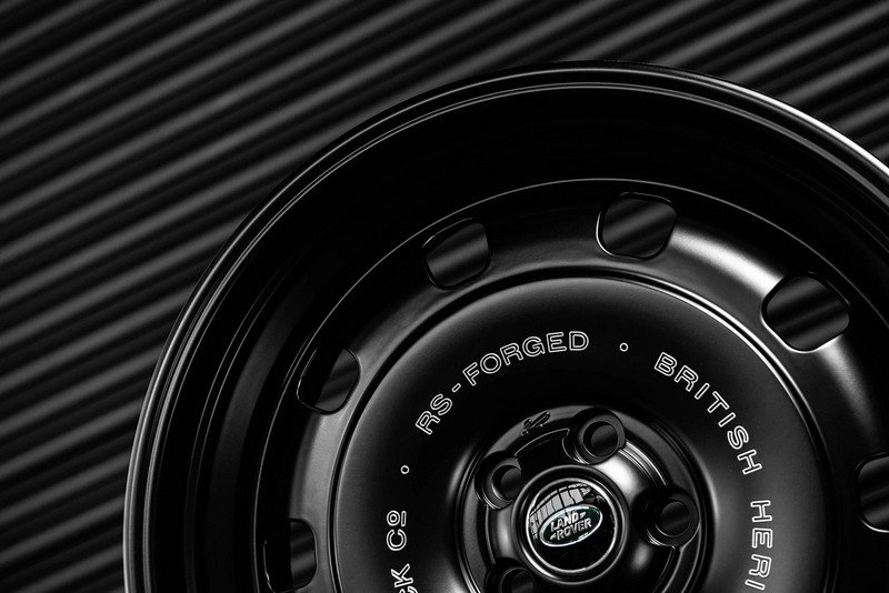 Project Kahn British Heritage RS-Forged - 9x22” Satin Black for 2020+ Defender 90/110/130 - Image 12