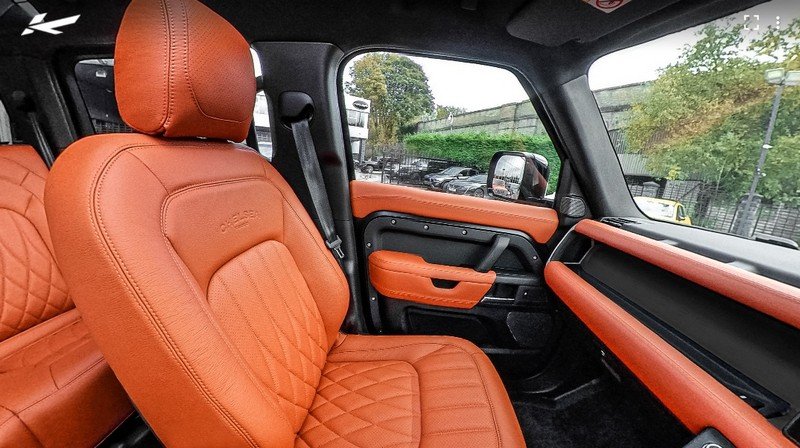 CTC 7 Seats Comfort Leather Interior 360° Tour - Volcanic Orange for 2020+ Defender 110 - Image 4