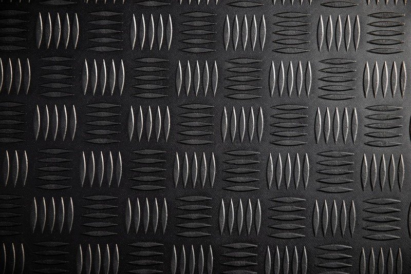 Project Kahn Chequered Rubber Floor Mats for Defender 90 - Image 5