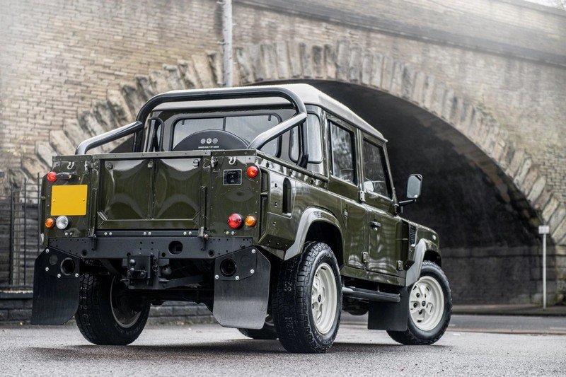 Project Kahn Double Cab Roll Bars for Defender 110 - Image 2