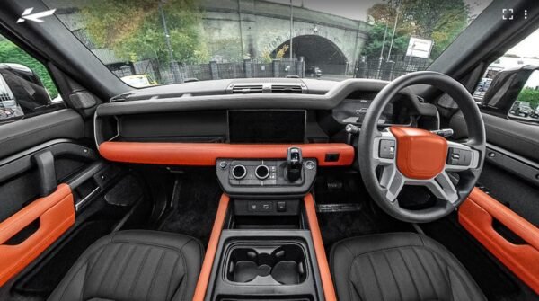 Project Kahn Environment 3: Middle & Lower Interior 360° Tour - Volcanic Orange for 2020+ Defender 110