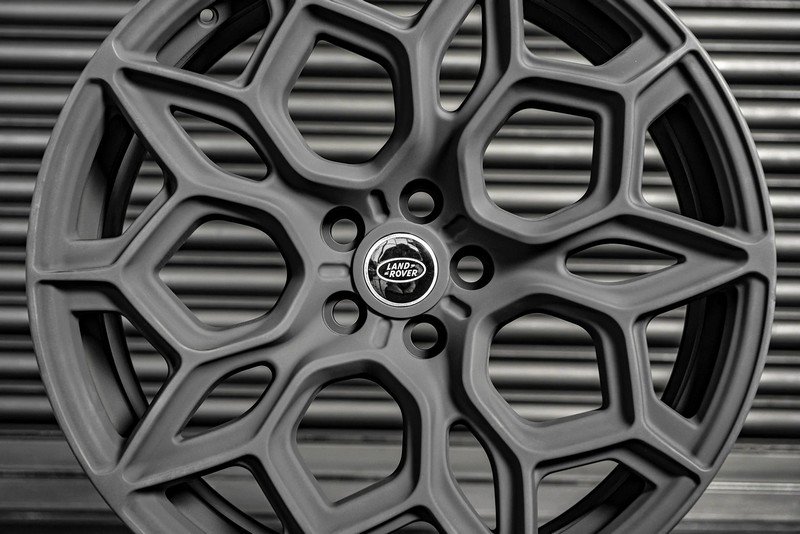 Project Kahn Type 57 RS-Forged Alloy Wheels - 10x22" Military Black Matte for 2020+ Defender 90/110/130 - Image 9