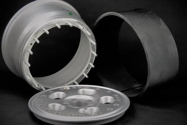 TB 816 Double Bead Lock Rim for Defender 2020-on