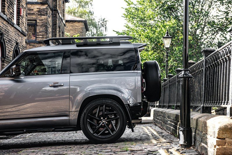Project Kahn Type 52 RS-Forged - 10x22” Satin Black for 2020+ Defender 90/110/130 - Image 6
