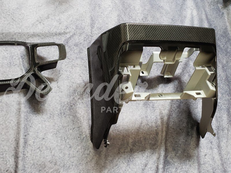 10-pc Carbon Fiber Interior Trim Kit for 2020-on Land Rover Defender 90/110/130 by evoc - Image 8